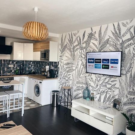 NEW: appartement tout confort + parking gratuit Amiens Extérieur photo