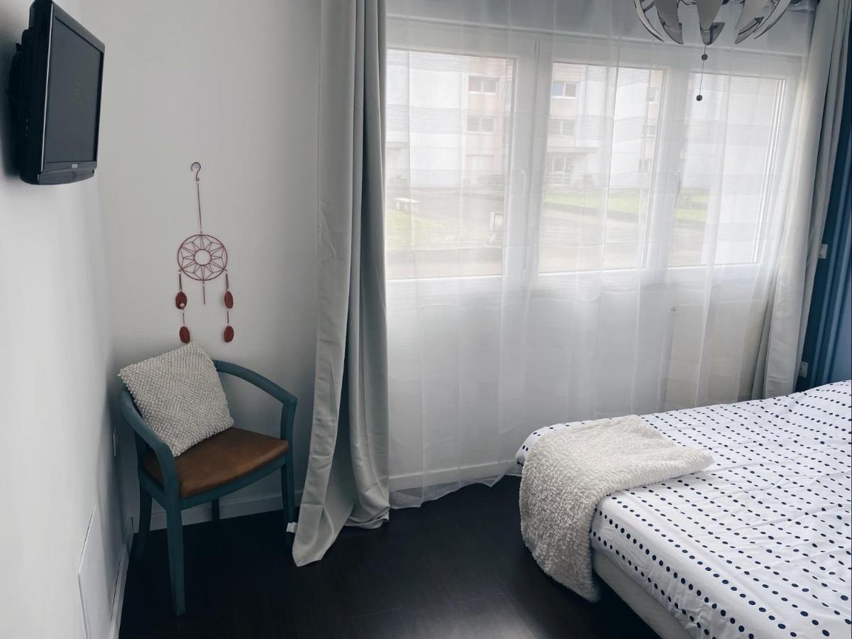 NEW: appartement tout confort + parking gratuit Amiens Extérieur photo